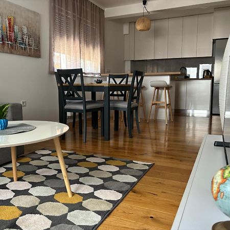Novoureden Stan Apartamento Velika Gorica Exterior foto