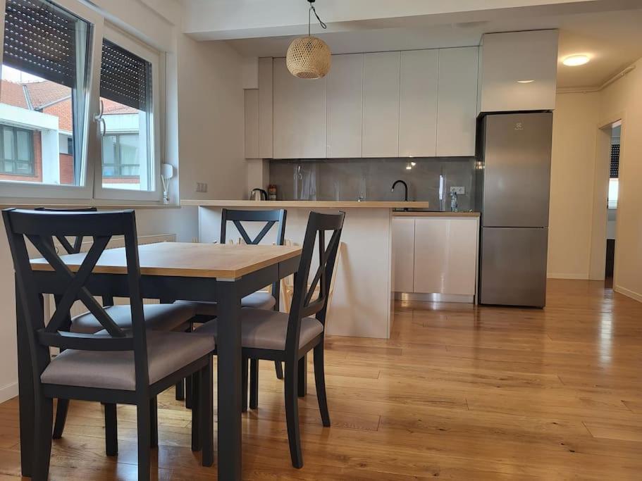 Novoureden Stan Apartamento Velika Gorica Exterior foto