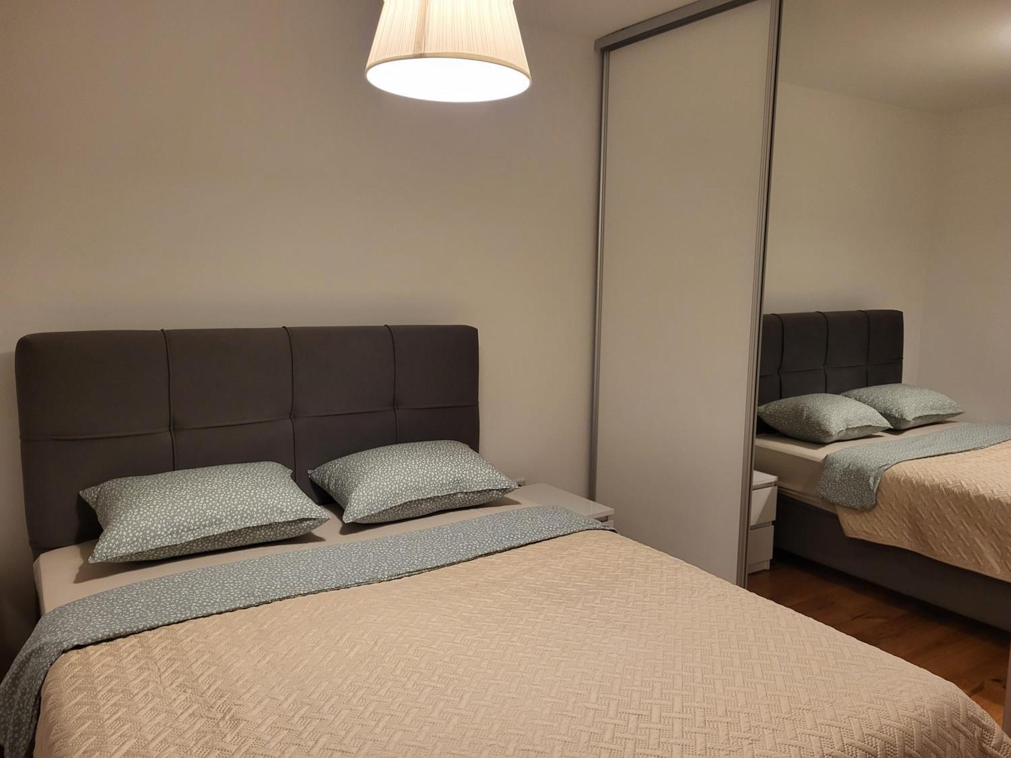 Novoureden Stan Apartamento Velika Gorica Exterior foto